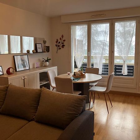 Appartement Avec Parking & Linge Inclus & Local Velos Blois Dış mekan fotoğraf